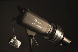 LF-400 with Yongnuo YN-622C